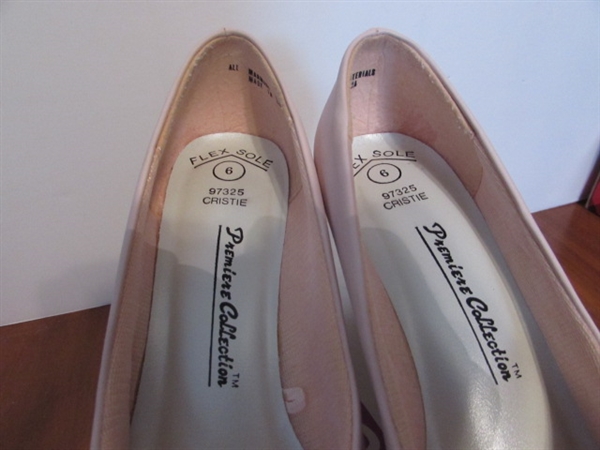 LADIES SIZE 5.5 & 6 SHOES & BOOTIES