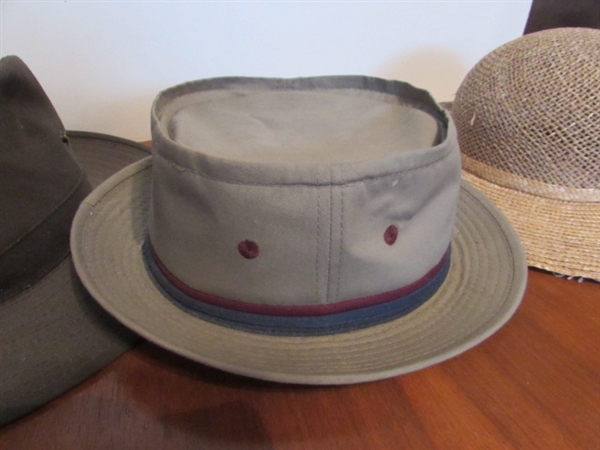 SMALL SIZE HATS