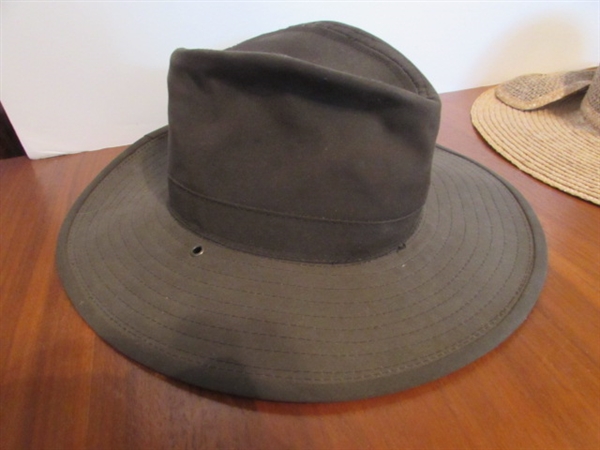 SMALL SIZE HATS