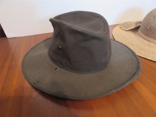 SMALL SIZE HATS