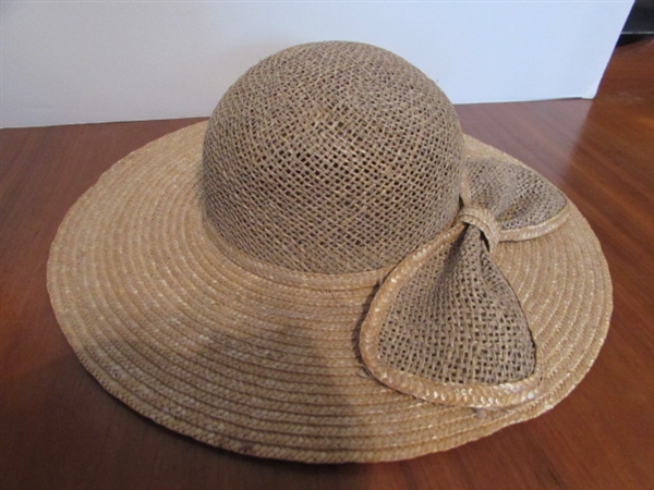 SMALL SIZE HATS