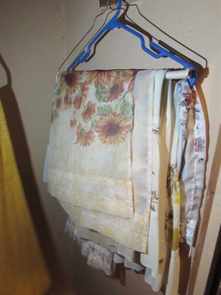 CURTAINS & DRAPES