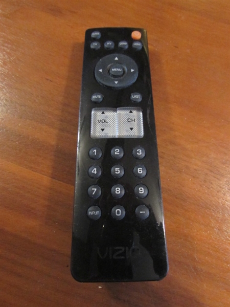 37 VIZIO FLAT SCREEN TV WITH WALL MOUNT