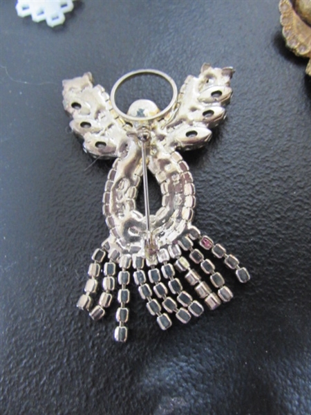 ANGEL JEWELRY & HEART SHAPED GLASS TRINKET DISHES