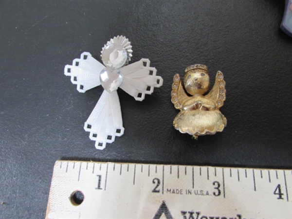 ANGEL JEWELRY & HEART SHAPED GLASS TRINKET DISHES