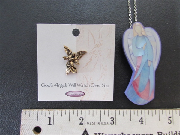 ANGEL JEWELRY & HEART SHAPED GLASS TRINKET DISHES