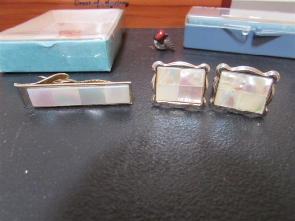 REDWOOD BOX WITH MEN'S ACCESSORIES - CUFFLINKS, TIE CLIPS & MORE