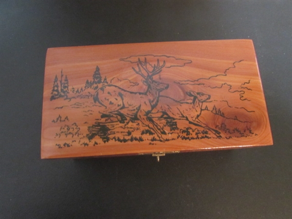REDWOOD BOX WITH MEN'S ACCESSORIES - CUFFLINKS, TIE CLIPS & MORE