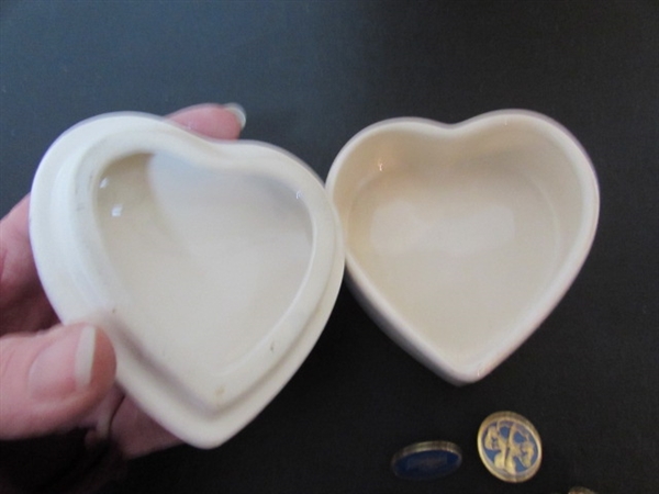 VINTAGE BROWNIE, GIRL SCOUT & RESTAURANT LAPEL PINS IN A HEART SHAPED TRINKET BOX