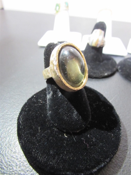 FASHION JEWELRY RINGS - SMALL SIZES 5-6