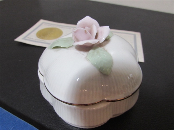 MUSICAL TRINKET BOX & FASHION JEWELRY PENDANTS, EARRINGS & PIN