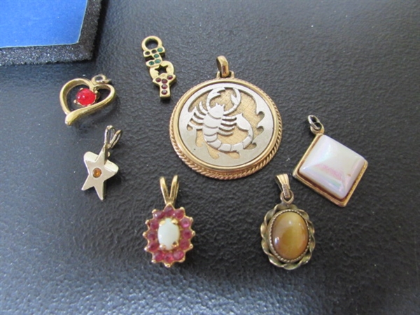 MUSICAL TRINKET BOX & FASHION JEWELRY PENDANTS, EARRINGS & PIN