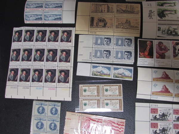 COLLECTION OF VINTAGE NH GUMMED POSTAGE STAMP BLOCKS & MINT BLOCK FILE WITH STAMPS