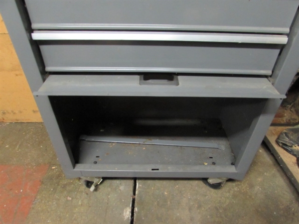 2 TIER CRAFTSMAN TOOL BOX WITH CONTENTS - NO KEYS