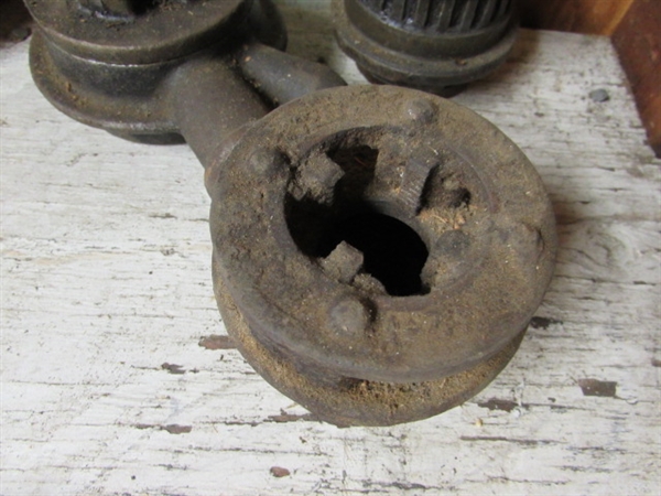 PIPE CUTTERS & PIPE THREADERS