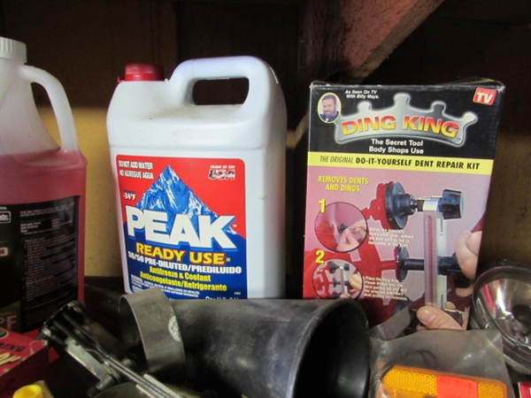 LARGE ASSORTMENT OF AUTOMOTIVE RELATED ITEMS