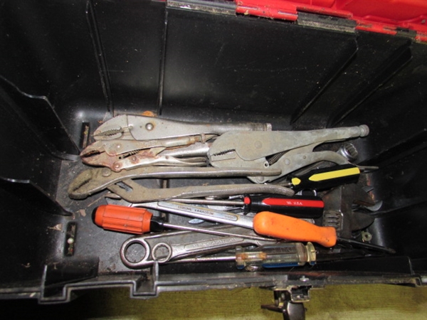 CRAFTSMAN TOOL BOX & TOOL TRAY WITH TOOLS