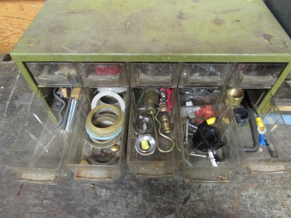 MULTI-DRAWER ORGANIZERS & CONTENTS