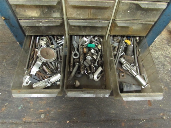 MULTI-DRAWER ORGANIZERS & CONTENTS