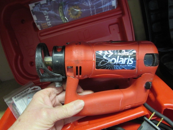 ROTOZIP & JIG SAW (BOTH WORK)