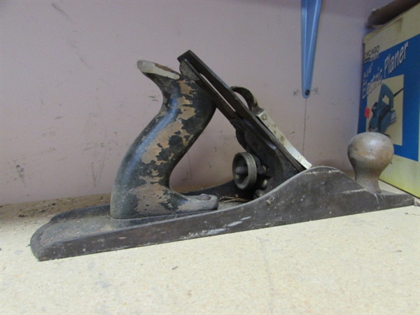 3 1/4 ELECTRIC PLANER & STANLEY HAND PLANE