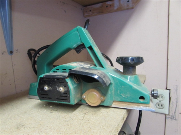 3 1/4 ELECTRIC PLANER & STANLEY HAND PLANE