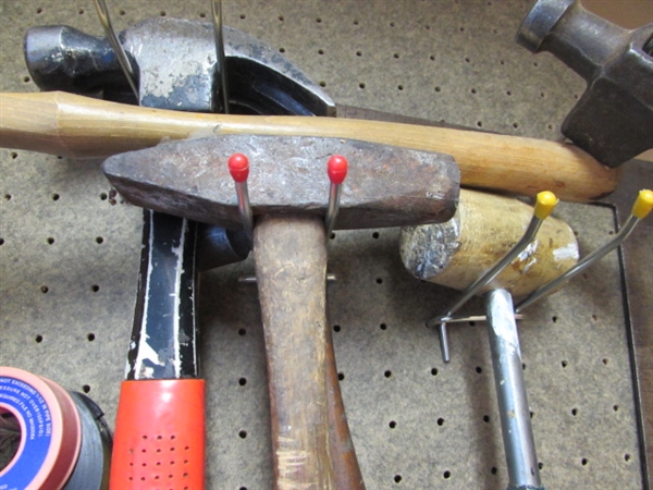 CONSTRUCTION TOOLS, TOOLBELT, LEVELS, ETC