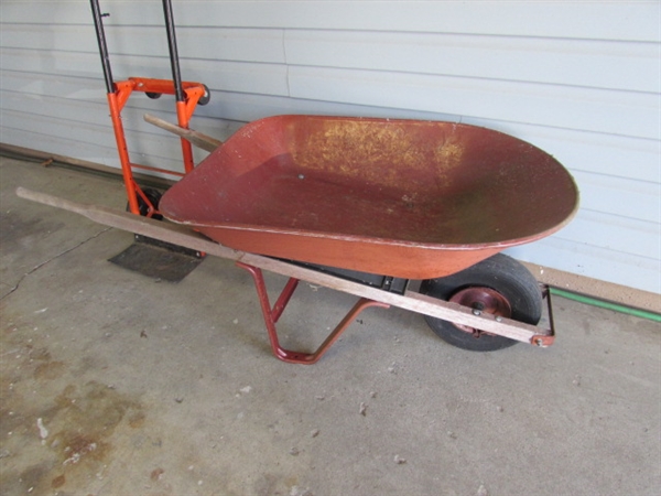 CONVERTIBLE HAND TRUCK/CART & WHEELBARROW (TIRE IS FLAT)