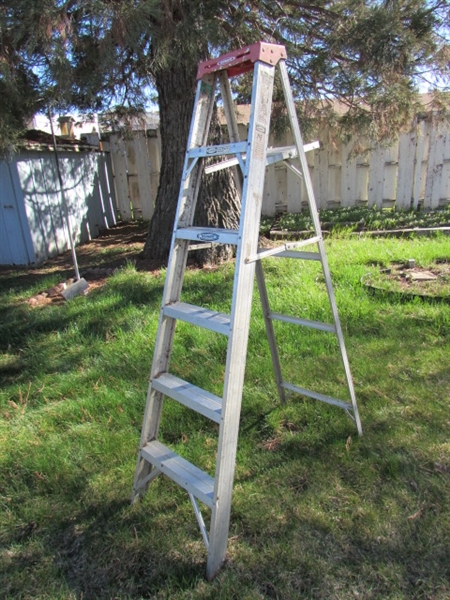 6' WERNER A-FRAME ALUMINUM LADDER