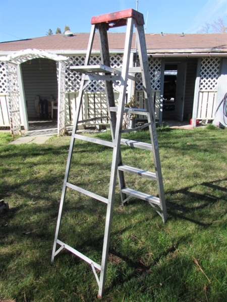6' WERNER A-FRAME ALUMINUM LADDER