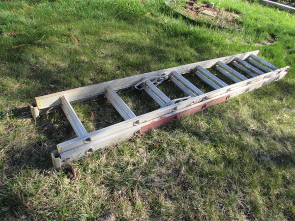 13' WERNER EXTENSION LADDER