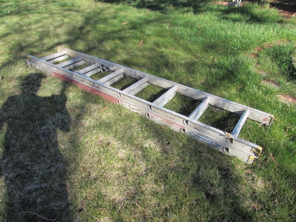 13' WERNER EXTENSION LADDER