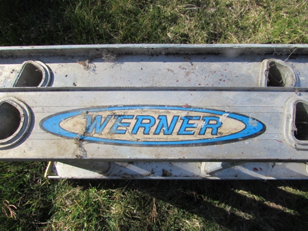 13' WERNER EXTENSION LADDER