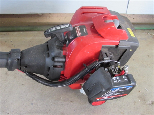 CRAFTSMAN GAS-POWERED WEED WACKER HAS GOOD COMPRESSION