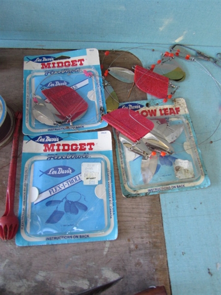 FISHING TACKLE, HOOKS, NET FLASHERS, REELS & MORE
