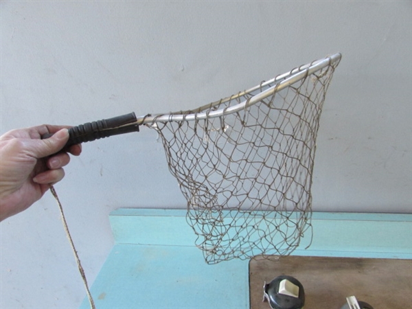 FISHING TACKLE, HOOKS, NET FLASHERS, REELS & MORE