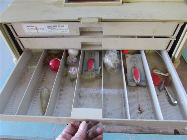LARGE PLANO TACKLE BOX W CONTENTS