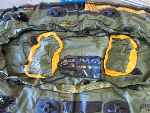 NEW SEVYLOR 280 INFLATABLE FISHING BOAT W/PADDLES, MANUAL & AIR PUMP