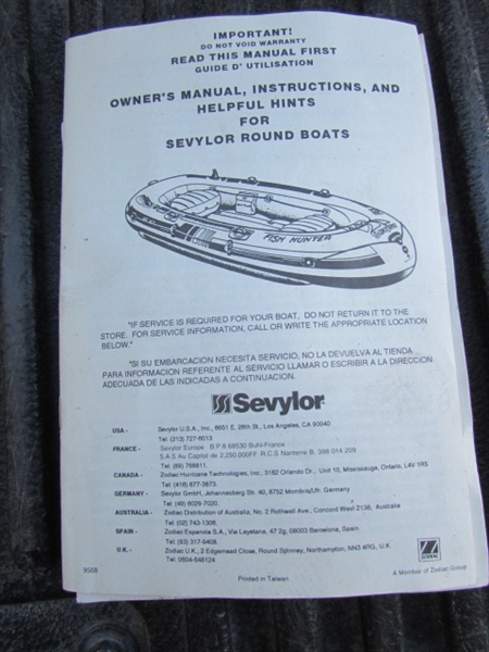 NEW SEVYLOR 280 INFLATABLE FISHING BOAT W/PADDLES, MANUAL & AIR PUMP