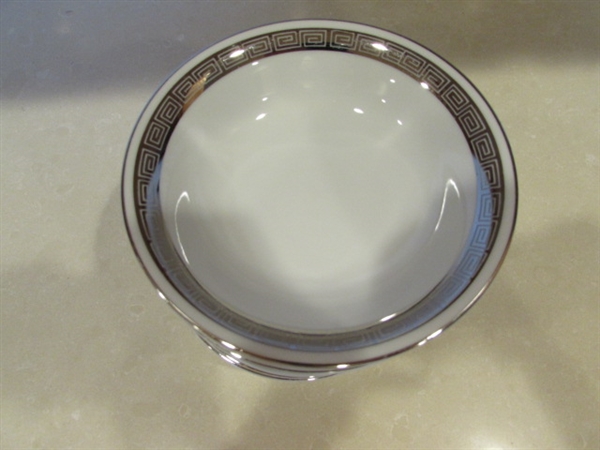 HARMONY HOUSE ROMAIC FINE CHINA - 86 PIECES - PLATES & BOWLS
