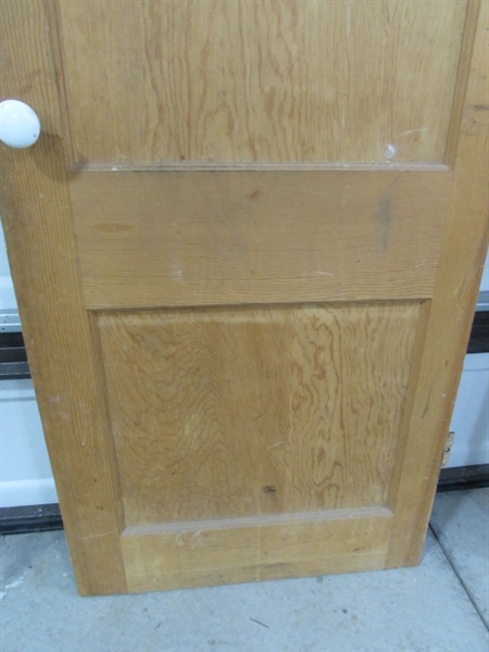 VINTAGE/ANTIQUE DOORS W/HARDWARE