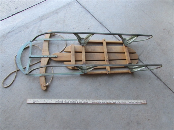 VINTAGE TRAIL BREAKER SLED