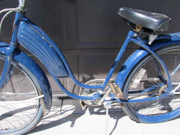 VINTAGE 1940'S 26 LADIES HAWTHORNE BICYCLE