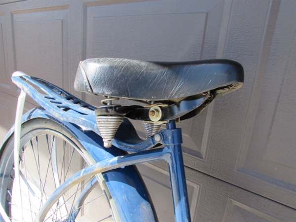 VINTAGE 1940'S 26 LADIES HAWTHORNE BICYCLE
