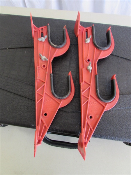HARD SHELL RIFLE CASE & MOUNTS