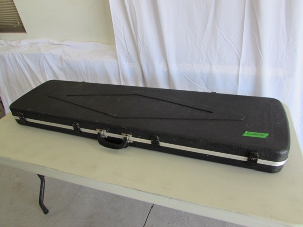 HARD SHELL RIFLE CASE & MOUNTS