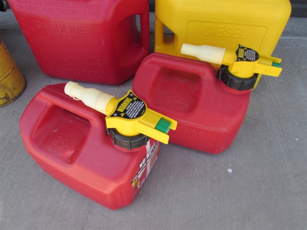 FUEL CANS, OIL PAN & OIL CAN