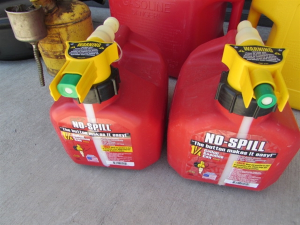 FUEL CANS, OIL PAN & OIL CAN