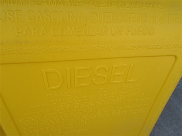 FUEL CANS, OIL PAN & OIL CAN