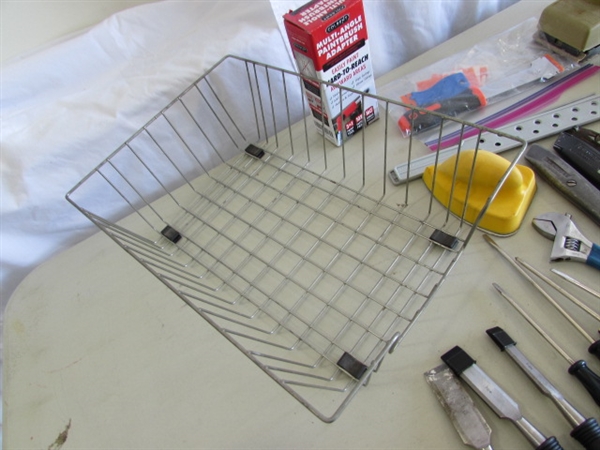 ELECTRIC SANDERS & ASSORTED HAND TOOLS
